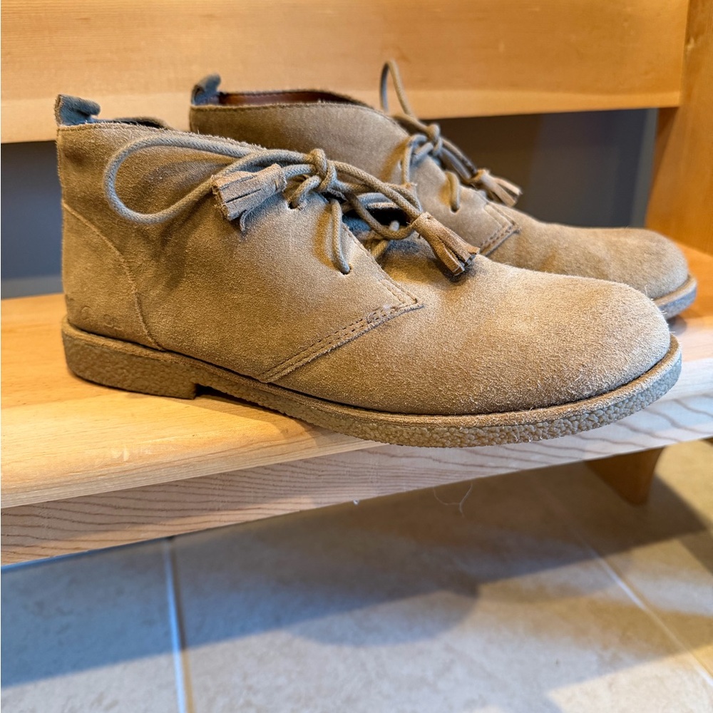 Women’s Lucky brand Suede Desert Chukka Boots in Tan
